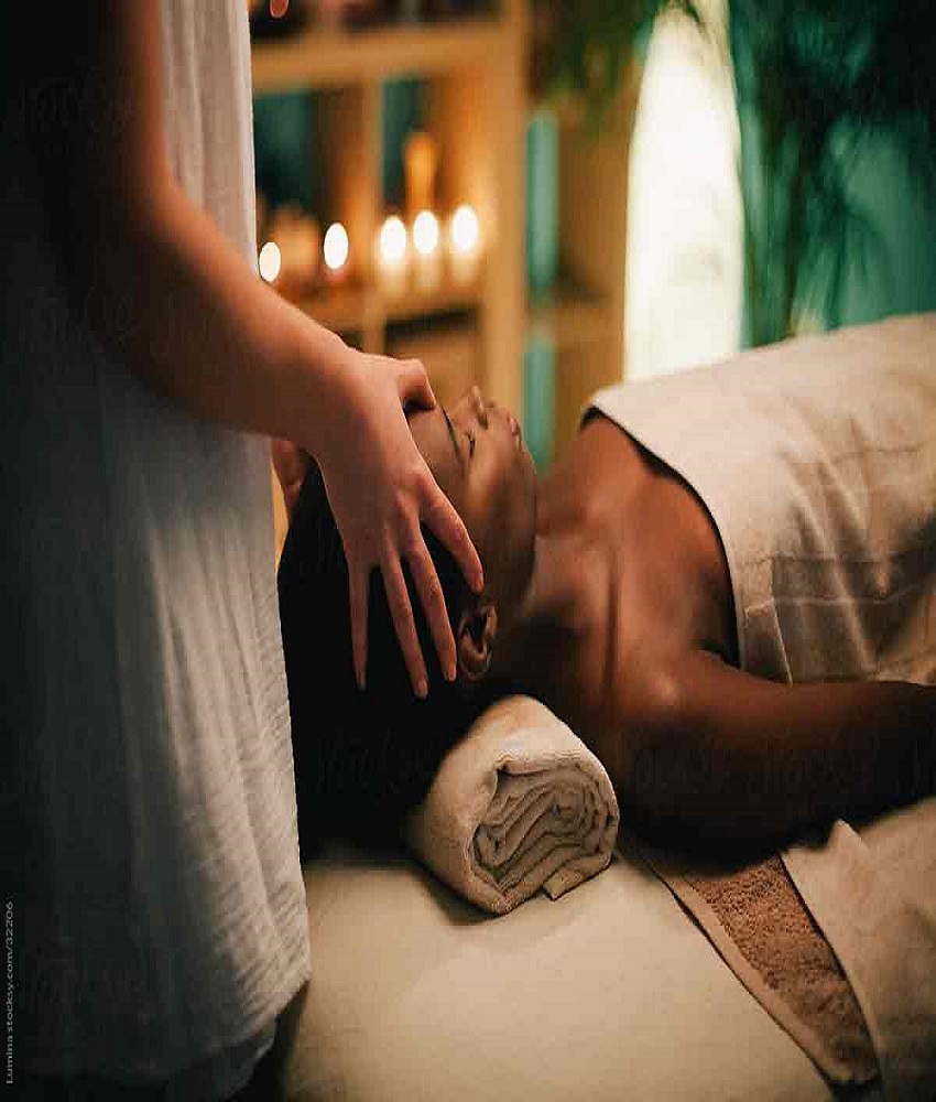 African Massage service in Motor City 